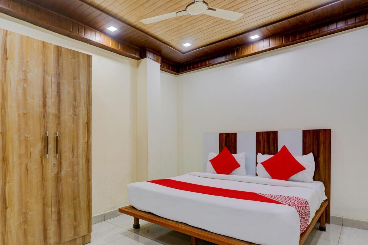 Hotel O Family Deluxe New Delhi Extérieur photo