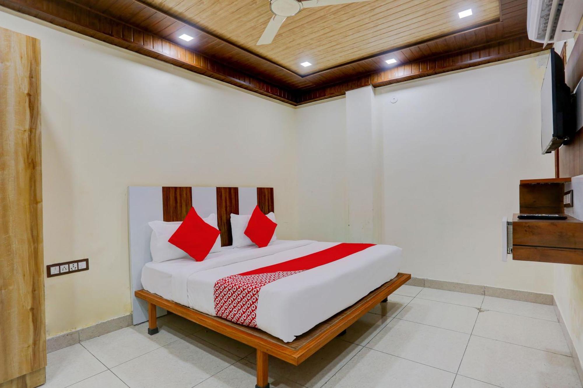 Hotel O Family Deluxe New Delhi Extérieur photo