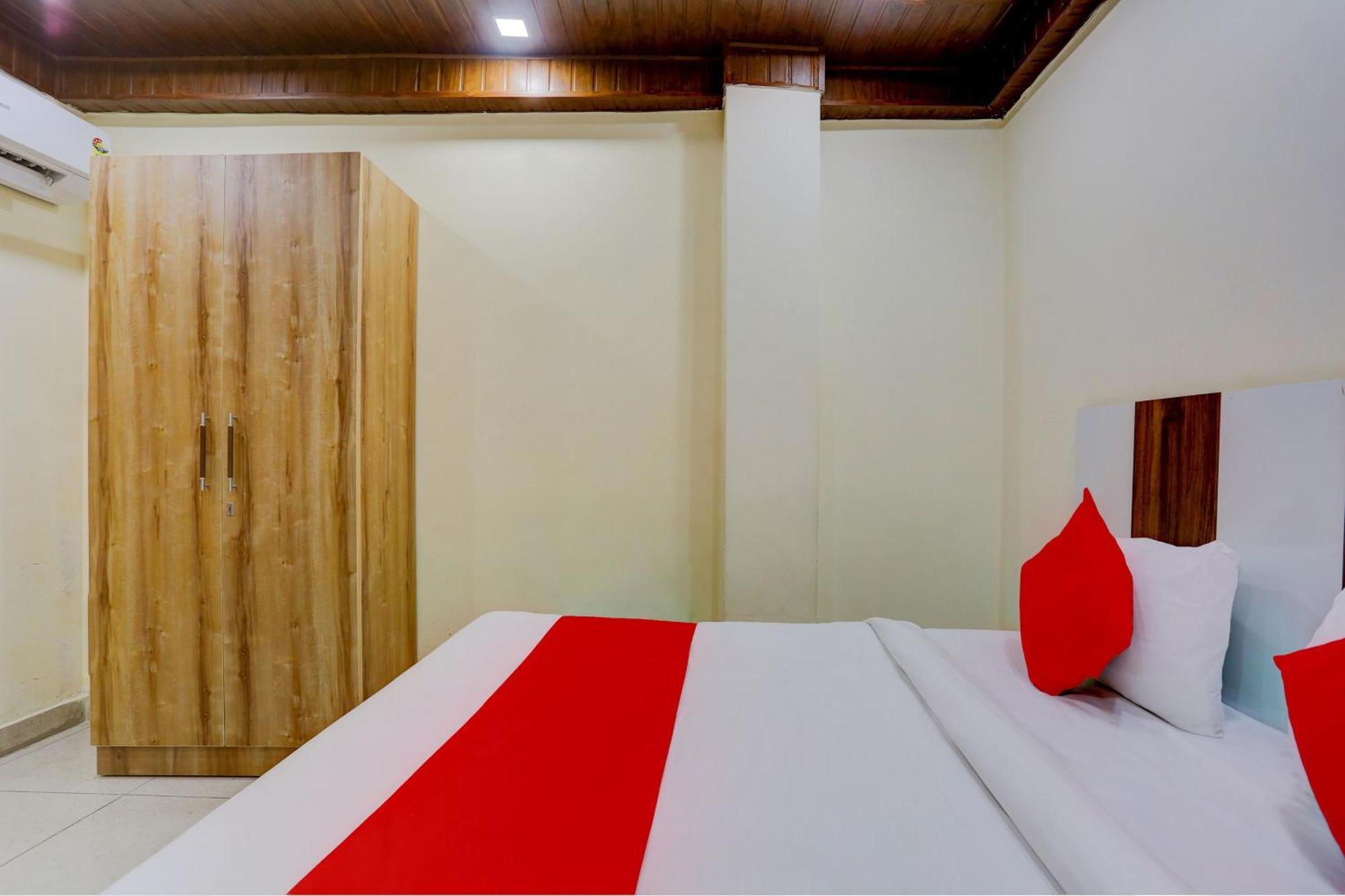 Hotel O Family Deluxe New Delhi Extérieur photo