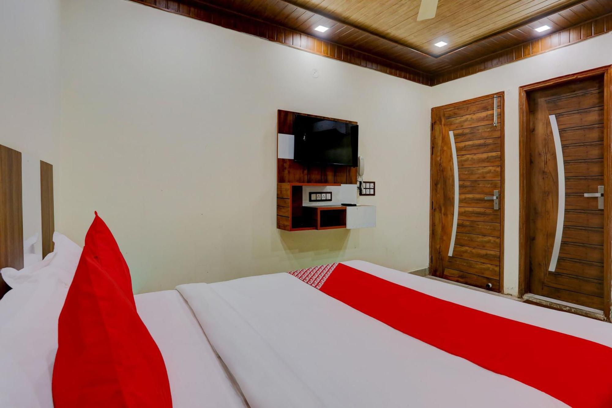 Hotel O Family Deluxe New Delhi Extérieur photo